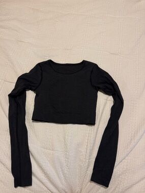 lululemon ribbed long sleeve cropped tee